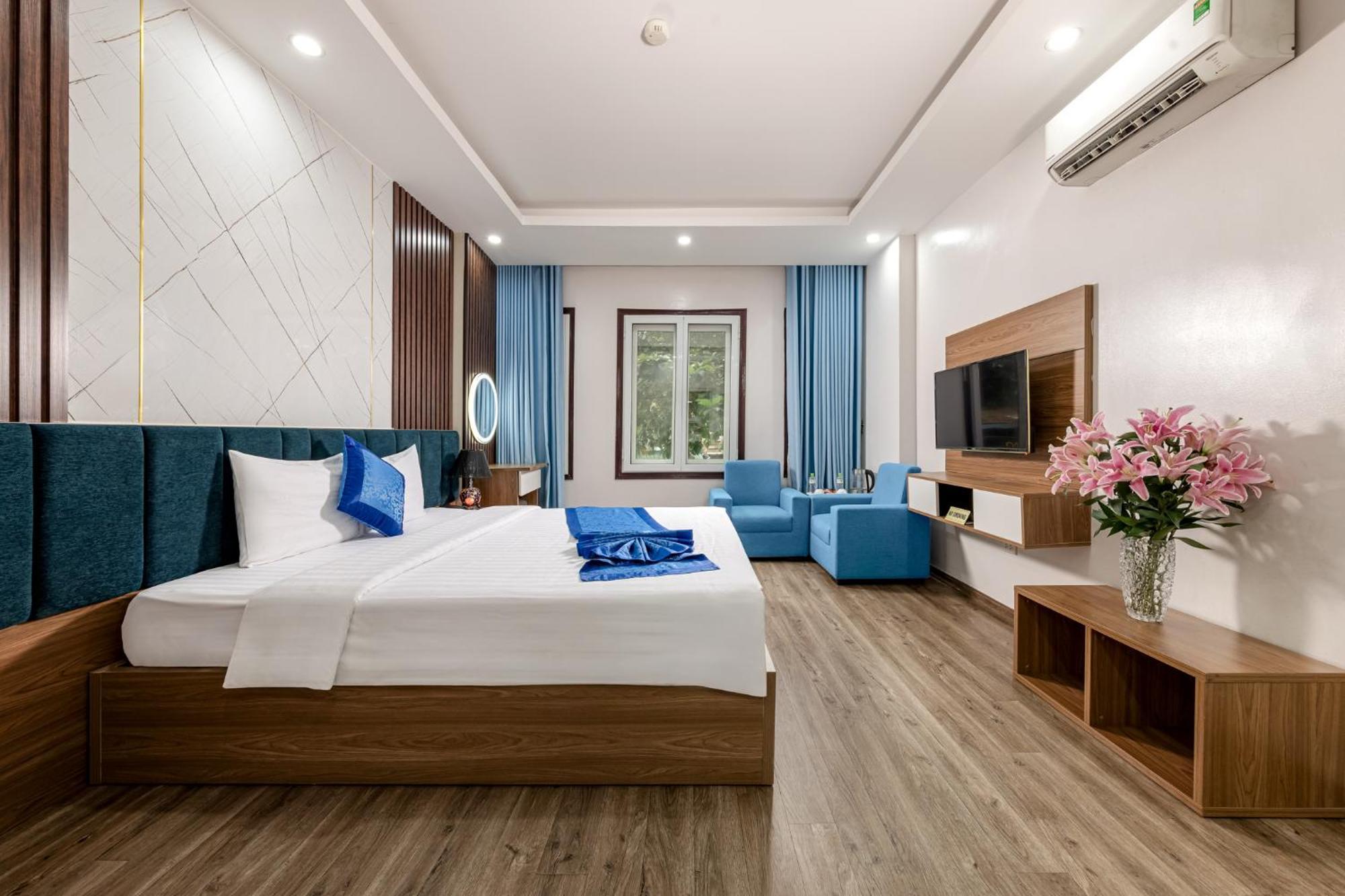 Aquarius Grand Hotel Hanoi Bagian luar foto